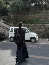 黒のダチョウ羽根スーツジャケット【春用・高級感・エレガント】