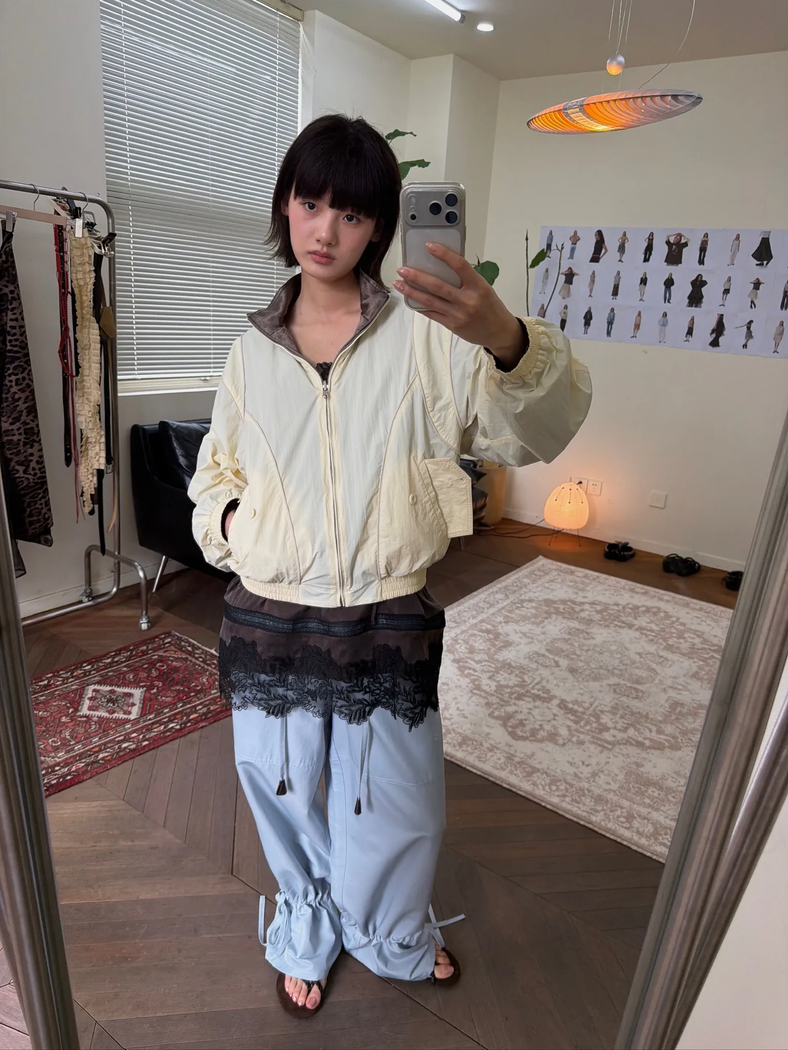 24dressで選ぶモデルはどのタイプが女性に合うの？エレガントな日常を彩る天絲レースフリルキャミソールドレスの選び方