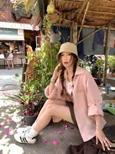 フィットのアシンメトリックシャツ【バルーンスリーブ・女性用・カジュアルデザイン】