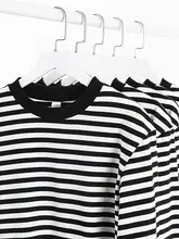 黒白ストライプのアメリカンスタイル・クルーネック長袖Tシャツ【極上の柔らかさ・ユニセックス・フィット】