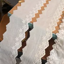 純綿フラワープリント生地【白とベージュ・刺繍レース・フリルデザイン・ハンドメイドDIY用】