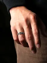 純銀製 ジュエリーモチーフのトゲリング【ユニセックス・カジュアルウェア・ギフトに最適】