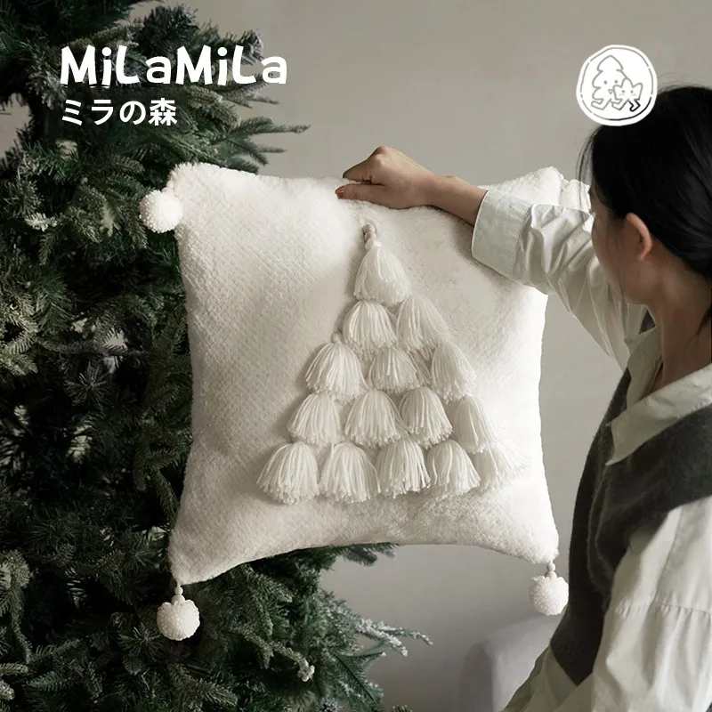 MILAのグリーンクッションは部屋を快適にするための理想の装飾アイテムか？