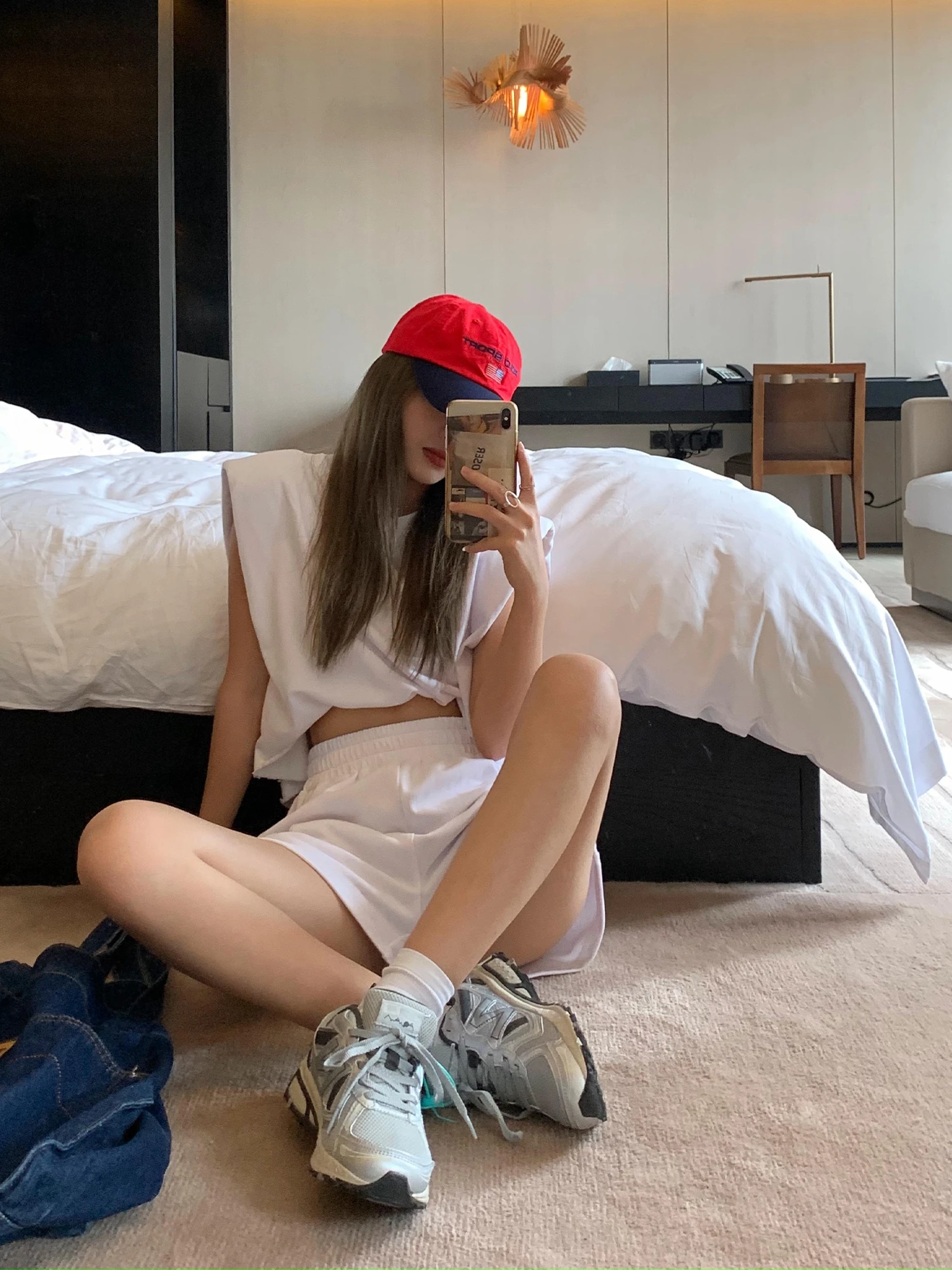 ぴったりTシャツがダサいと感じる理由は？夏の無袖Tシャツで解決できる3つのポイント