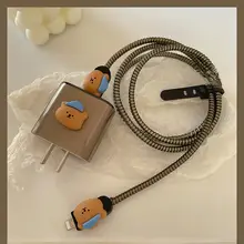 かわいい帽子を被ったクマの充電器保護カバー【iPhone用・急速充電対応・コード保護】