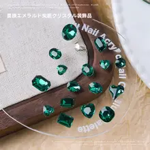 エメラルドグリーンネイル用装飾ダイヤ【ハート型・涙型・楕円形デザイン】