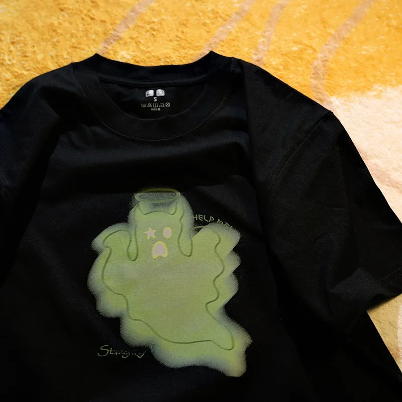 大人かっこいいTシャツを選ぶには？柔らかさとデザインのバランスが鍵