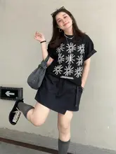サマースタイルのコーディネート！短袖Tシャツと工装スカートパンツ