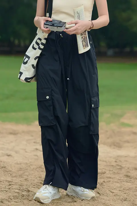夏用 レディース ワイドレッグ ポケット付き 抽绳工装パンツ【速乾・フィット】