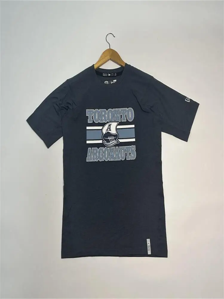 ラグビー シャツの実用性を検証：チームプリント・高弾性半袖Tシャツの性能と着用シーン