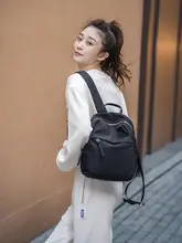 軽量で大容量の防水ナイロンバックパック【カジュアルデザイン・女性用】