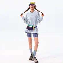 軽量で吸湿速乾の抗菌機能付きスポーツ長袖Tシャツ【コントラストカラー・円形ネック・春秋用・ハイキング・サイクリング】