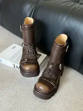 秋冬用 三層ベルトデザインのファッショナブルなショートブーツ【女性用・バックル付き】