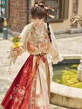 立体刺繍ベスト付きシャツとプリーツスカートの改良漢服 【カジュアル・リーズナブルなデザイン】（セットアップ対応）