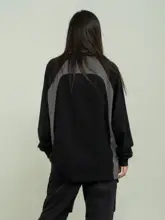 アメリカンヴィンテージ風 刺繍入り 長袖Tシャツ【ルーズフィット・秋用】
