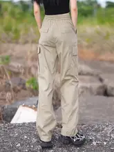 カキ色のレディースカーゴパンツ【春秋用・アメリカンビンテージ・ストレートフィット・カジュアル・アウトドア用】