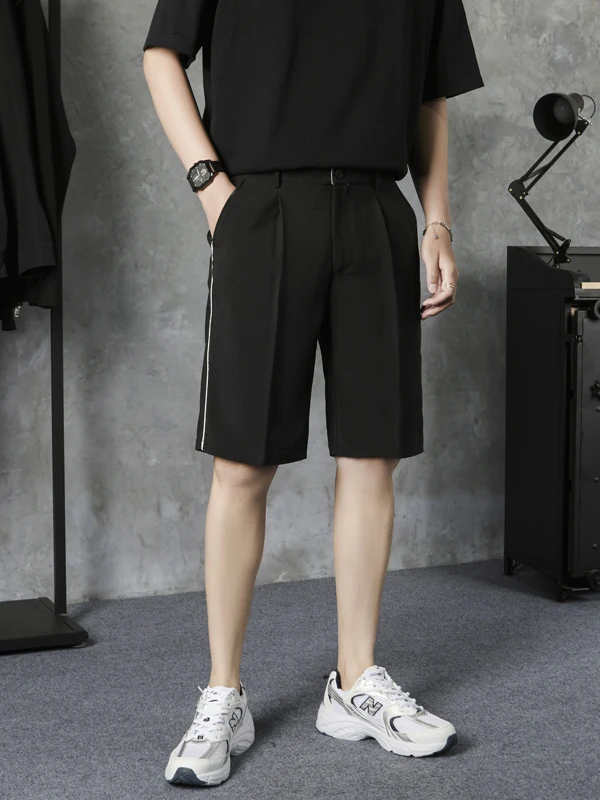 40代の夏に着る短パンコーデは、黒短パンが一番？