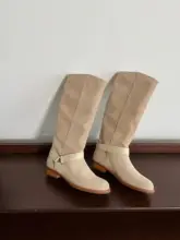 デザイン性の高い牛革製ウェスタンブーツ【マーチンブーツ・ラウンドトゥ・ミッドカット・スエード仕上げ 】