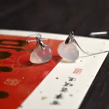 925銀製 耳線【白玉髓・立体餃子デザイン・シンプル・小型】