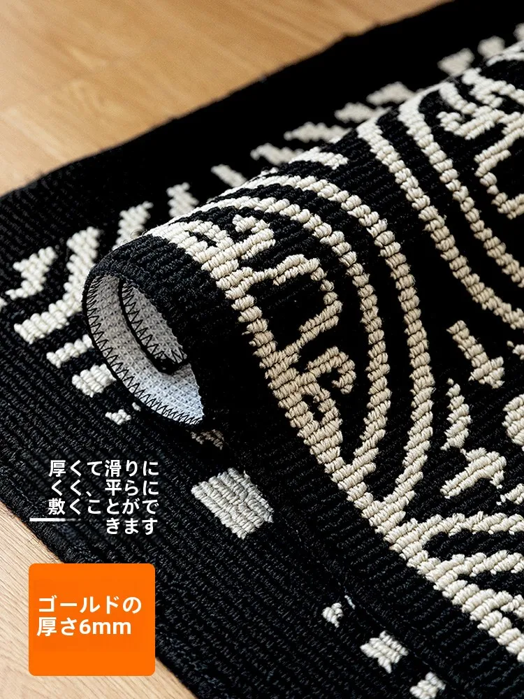 予算5000円以下で高級感を演出できるフロアマットは、本当に存在するのか？
