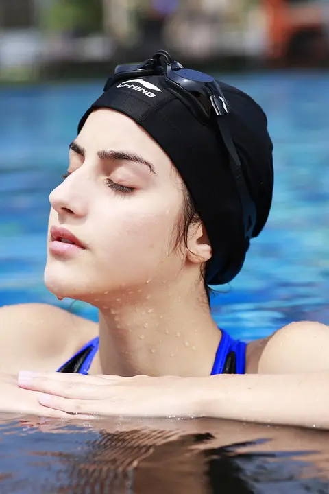 Li-Ning プロフェッショナル水泳キャップ【男女兼用・防水・耳保護・ロングヘア対応】