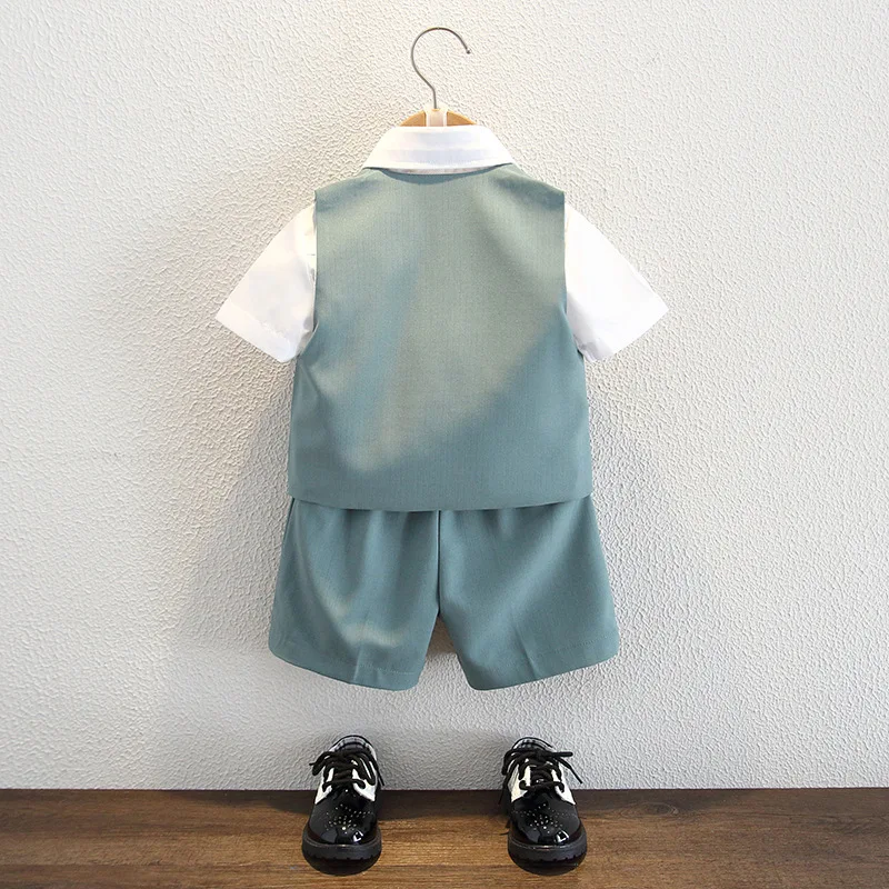 入園式の服装選びで迷うなら、この1着で解決できる？