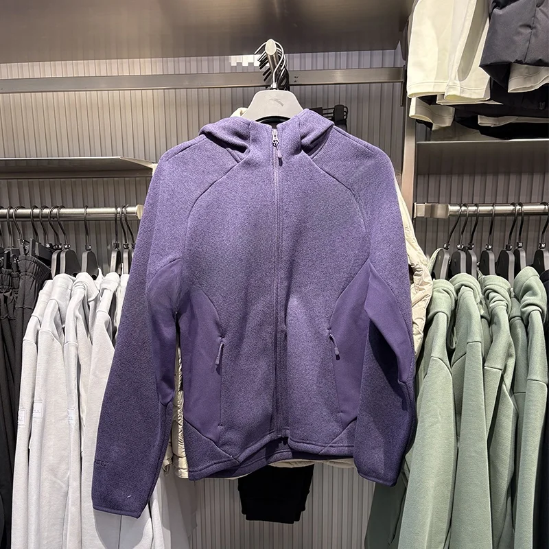 ストリートファッションの冬に必要なアイテムはこれ？厚手フリースジャケットの完全ガイド