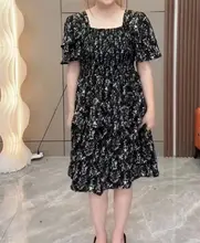 大人の魅力あふれるフラワープリントのシフォンワンピース【方形ネック・夏用・大きいサイズ・体型カバー】