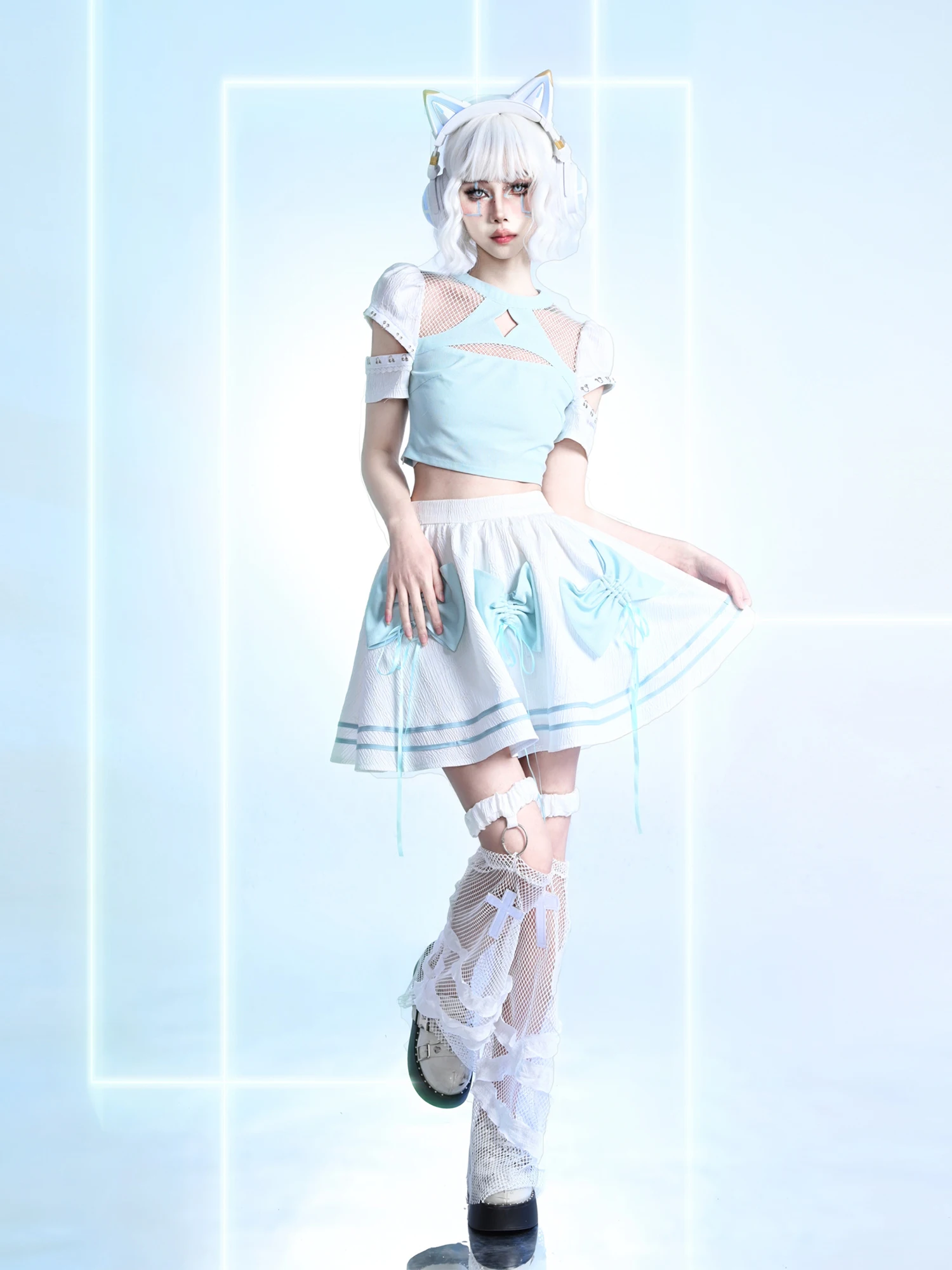 ぬい服とは？Y2K風編み込みメッシュデザインの短袖トップスが提供するリアルな使い方