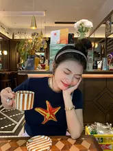 デザイン性のある短袖Tシャツ【女性用・夏用・ブラック・ショート丈】