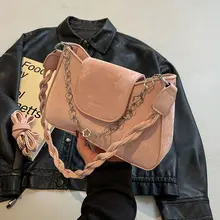 シンプルデザインのショルダーバッグ【コンパクト・斜め掛け】
