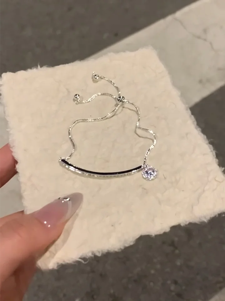 煌びやかなデザインの半径ブレスレット【クリスタル・フリンジ付き】