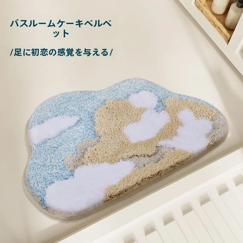 吸水性に優れたユニットバスバスマット：雲デザインが提供する柔らかさと実用性