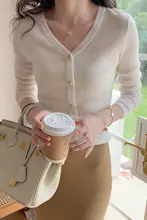 Vネック薄手ウールニットトップス【長袖・タイトフィット・春秋用】
