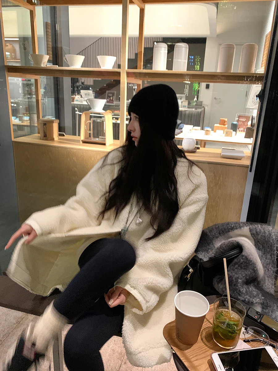 ボアアウターを選ぶときに迷う？実は「ラフコート」が通勤スタイルを救う理由