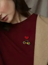 インドシルク製 手刺繍ブローチ【高級感ある自転車デザイン・衣服アクセサリー・女性用】