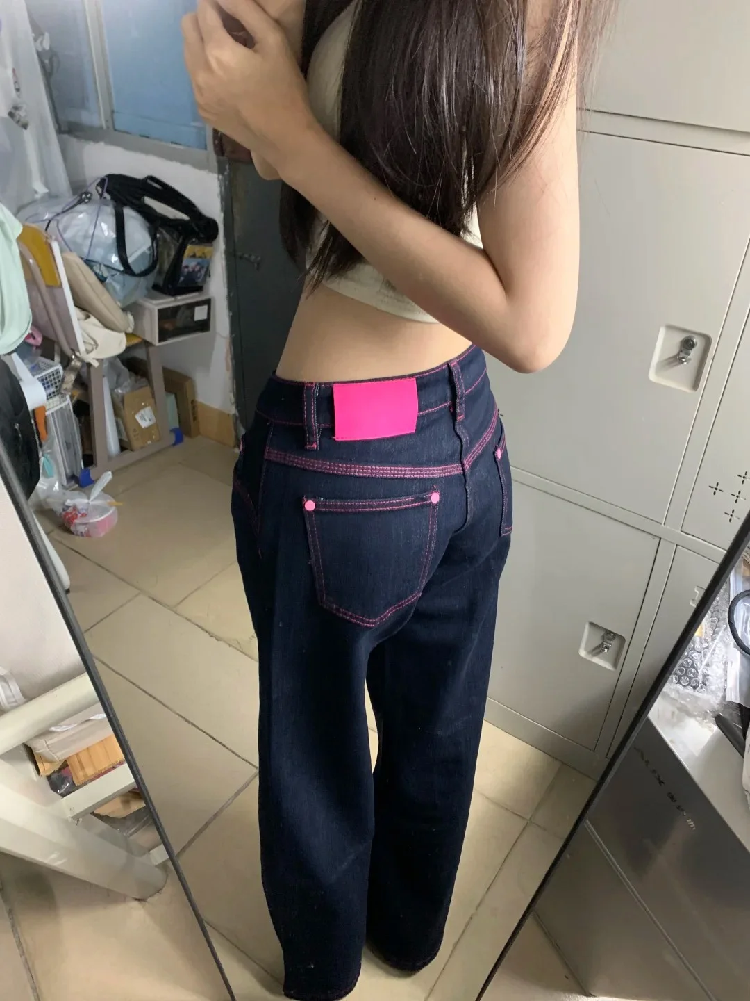 春のデニム選びで迷うなら、この1着で解決できる？