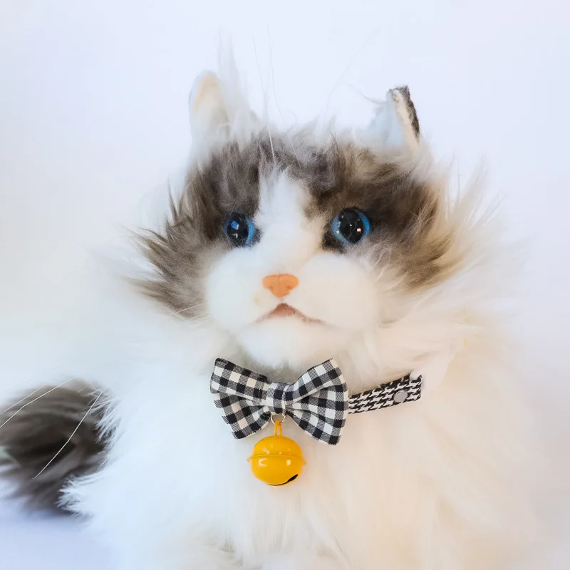 犬や猫にかける迷彩チェックネックレスは、本当に効果的なのか？