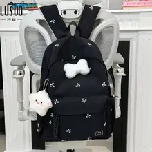 黒い軽量リュックサック【女子向け・学生用・高デザイン】
