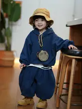 子供用 軍事風デザインのミニ収納ポーチ【水洗い可能・スマートフォン用・首掛けスタイル】