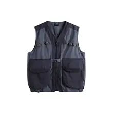 機能的でスタイリッシュな多ポケットベスト【アウトドア用・ゆったりデザイン】（セットアップ対応）
