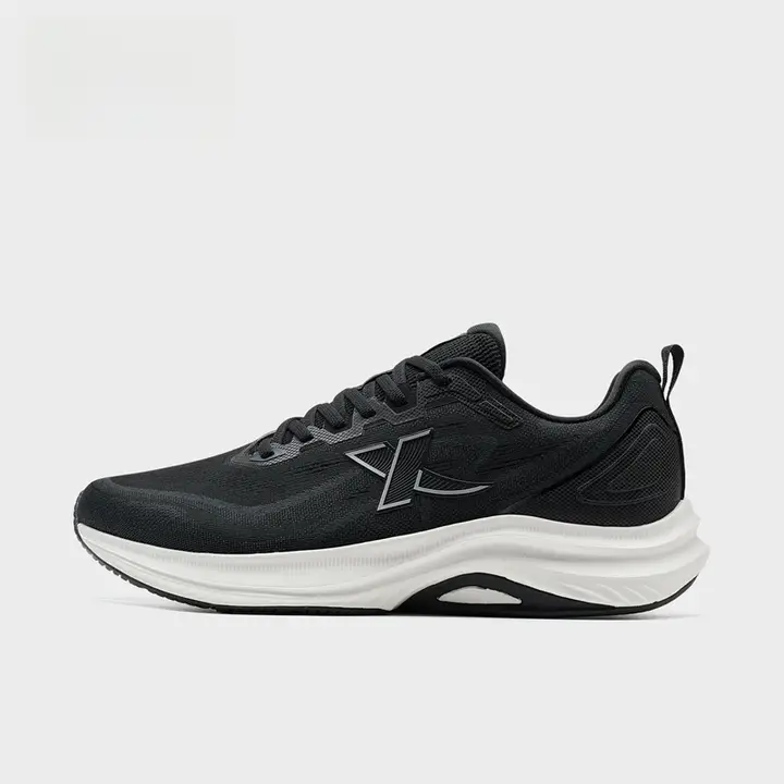 Xtep ランニングシューズ【軽量・クッション性・通気性】