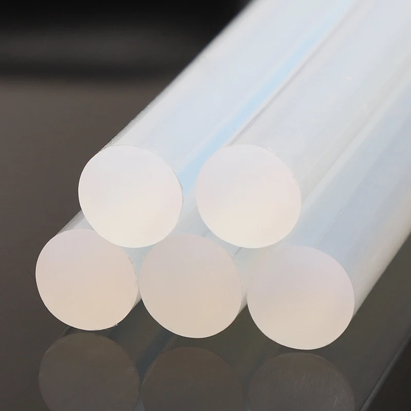 glue stick は子どもに使えるのか？家庭で使える強力な接着剤の選び方とは