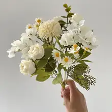 高級感あふれるカモミールとローズの造花【インテリア装飾用・リビングやダイニングに最適】