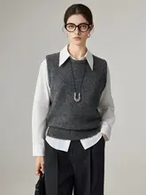 色あせしにくいU型金属ホースシューのロングネックレス【個性的なデザイン・セーター用・アクセサリー】