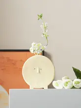 可愛い小花瓶【陶器製・インテリア用・クリエイティブデザイン】