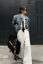 立体裁断の白色ワイドパンツ【中腰・フィット・復古スタイル】
