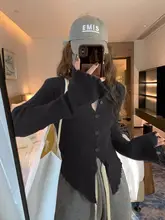 おしゃれなデザインのニットカーディガン【秋冬用・女性用・インナーとしても】