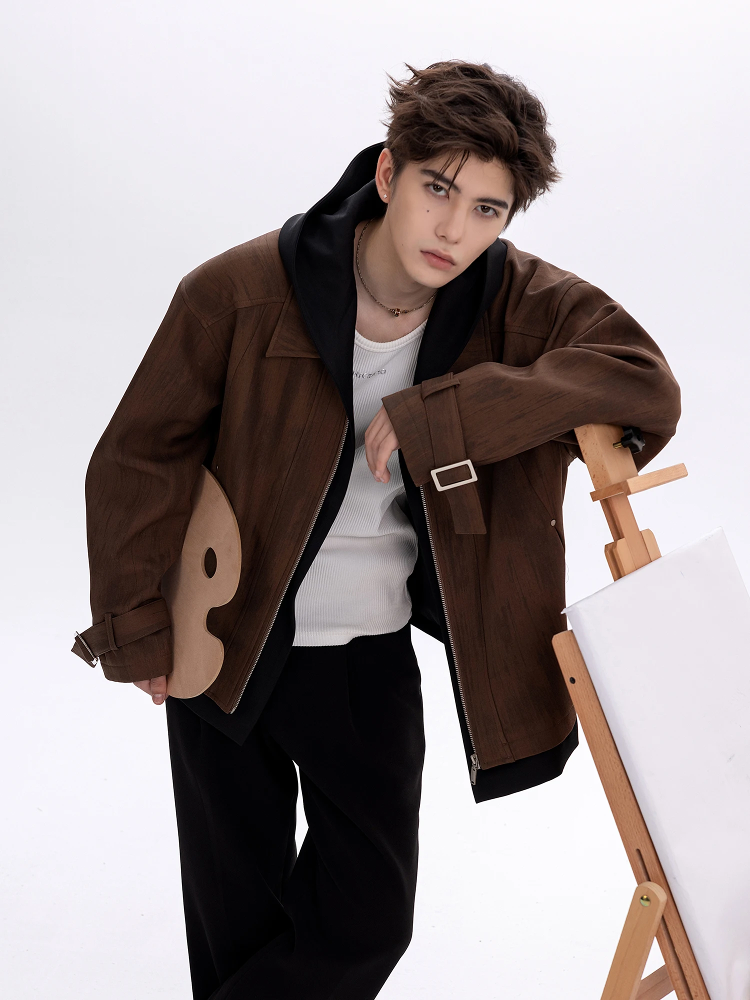 フード付き二重構造ジャケットは、puffy jacket とスコープジャケットの間でどう選ぶ？