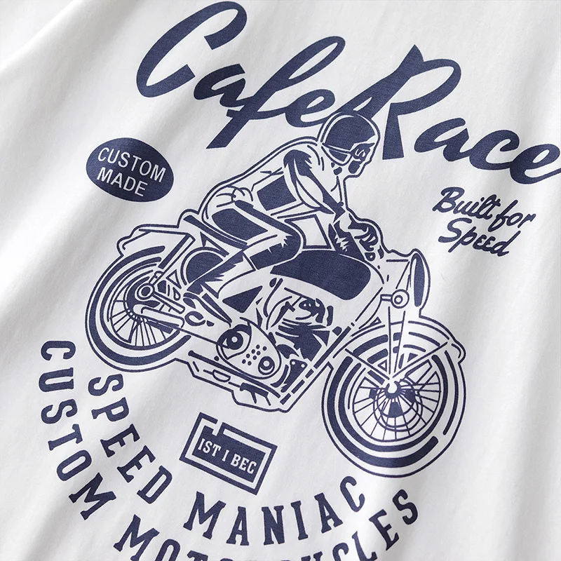 カラフルなバイクプリントTシャツ：メンズ向け夏のカジュアルファッションに最適な選択肢